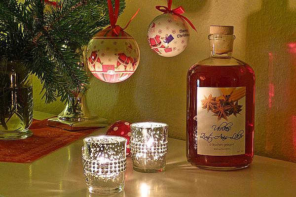 Ulrikes Aniseed Cinnamon Liqueur