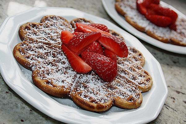 Vanilla – Cinnamon – Waffles