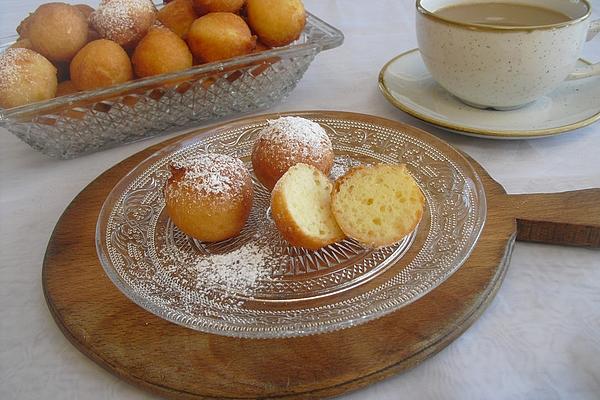 Vanilla Curd Balls