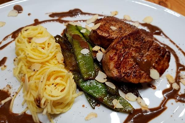 Veal Fillet with Honey-almond Sauce and Snow Peas