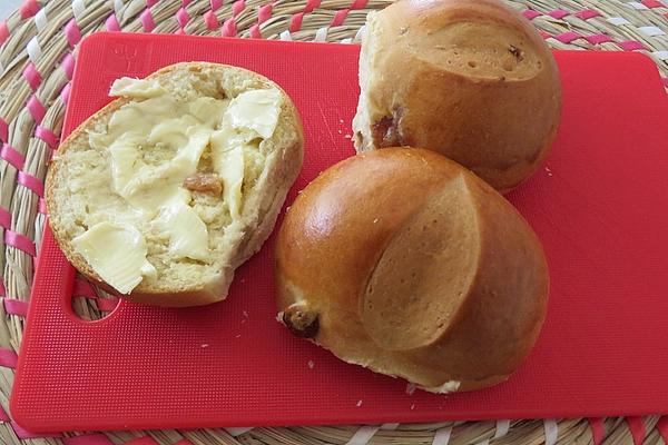 Vegan Milk Rolls with Soy Cream