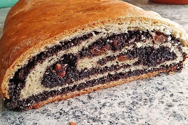 Vegan Poppy Seed Stollen