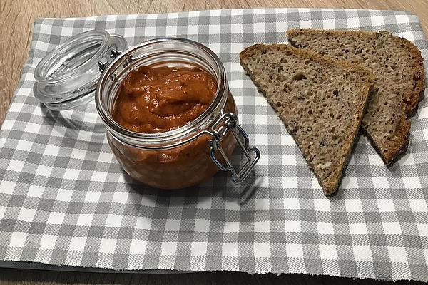 Vegan Spread Made from Kidney Beans and Paprika Paste