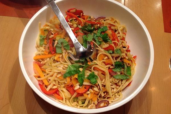 Vegetable Pasta with Chicken Fillet