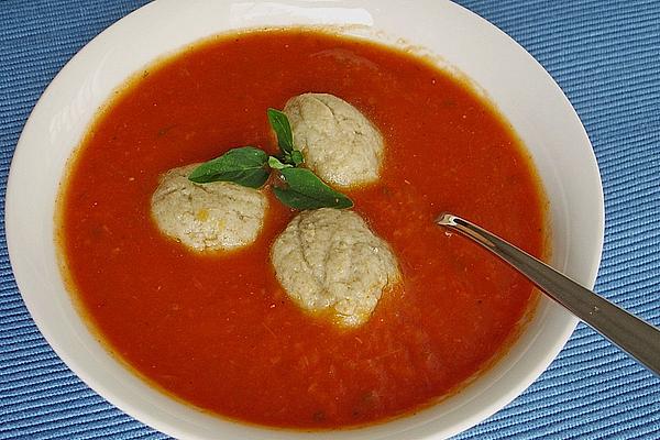 Vegetable Soup with Green Spelled Dumplings