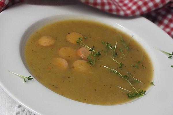 Vogtland Potato Soup with Sausages