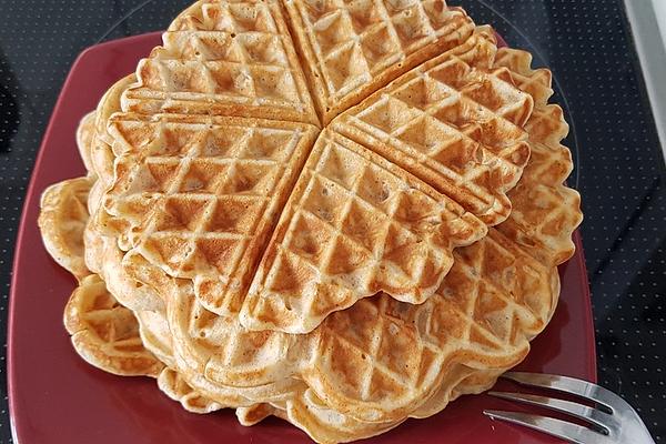 Waffles with Sour Cream and Apple