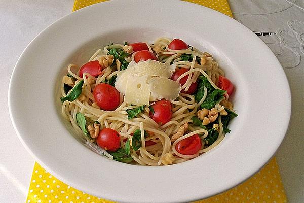 Walnut – Rocket – Spaghetti
