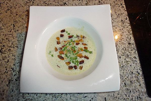 Watercress Soup with Croutons and Almonds