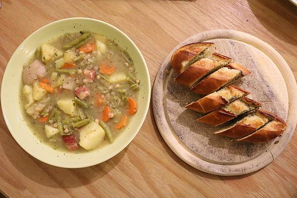 Westphalian Bean Stew