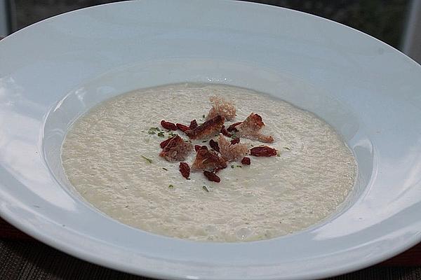 White Cabbage Foam Soup
