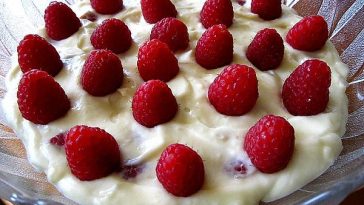 Egg White Pudding with Egg Yolk Cream