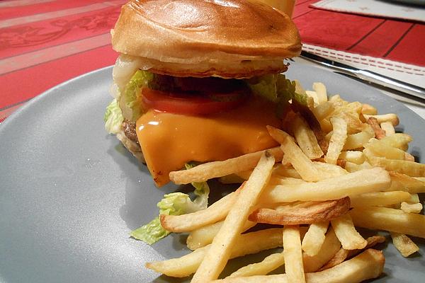 Wongar Aussie Burger, Burger with Lot