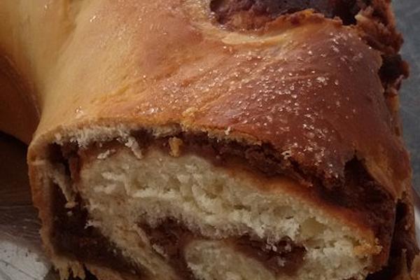 Yeast – Chocolate Roll