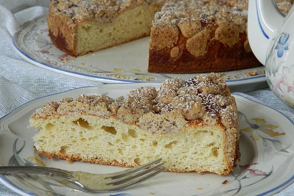 Yeast Crumble Cake