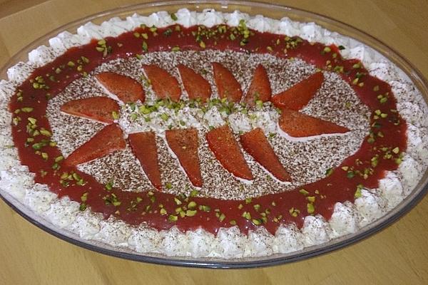 Yogurt – Tiramisu with Strawberries