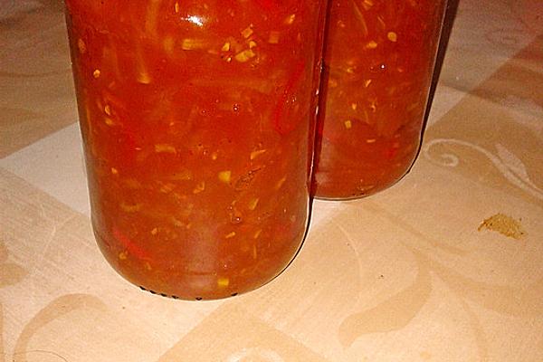 Zucchini and Pepper Sauce