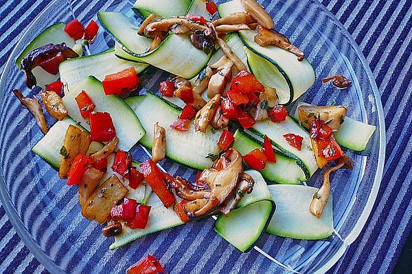 Zucchini in Lukewarm Mushroom – Vinaigrette