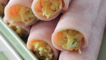 Ham and Cheese Roulade with Mince Filling