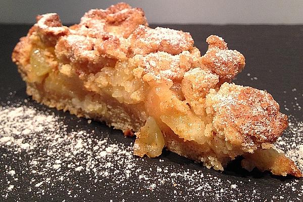 Apple Pie with Nut Crumble