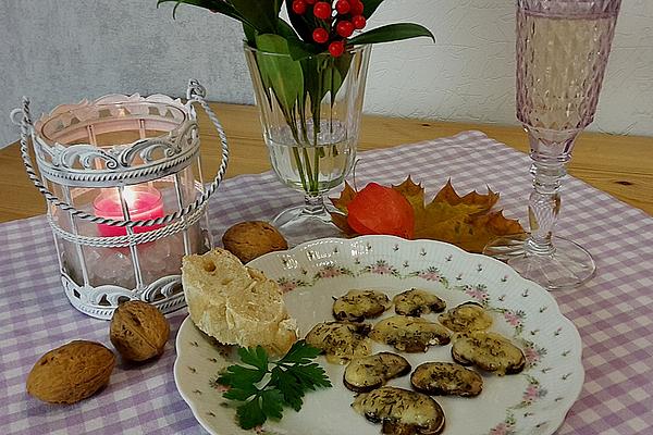 Baked Mushroom Slices with Mozzarella and Thyme
