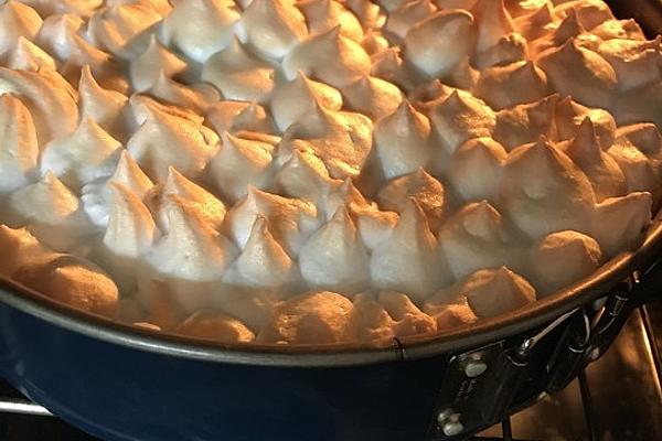 Blitz – Pear – Meringue – Pie