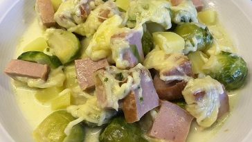 Delicious Pasta Casserole with Meat Loaf / Meat Loaf