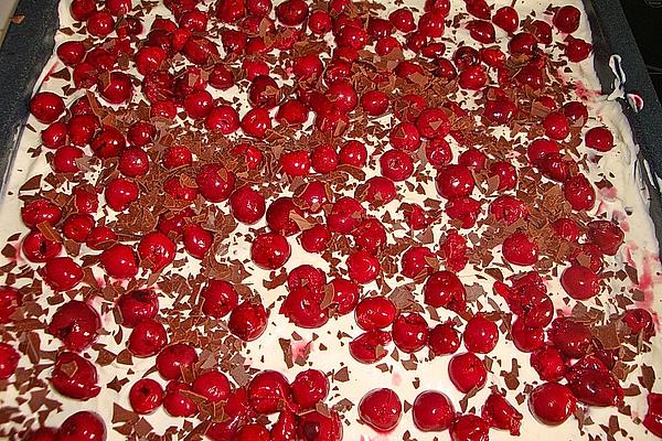 Cherry Stracciatella Cake