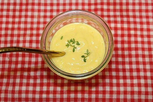 Coconut and Mango Smoothie