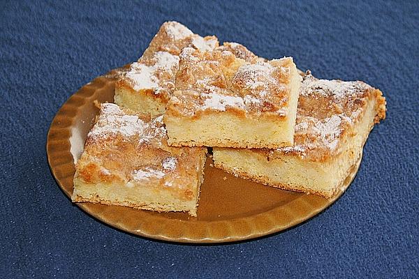 Cream Crumble Cake