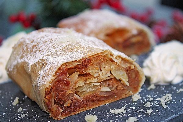 Gingerbread – Pear – Strudel