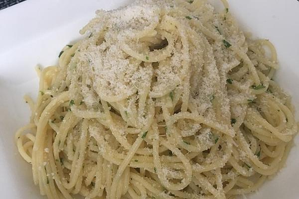 Linguine in Garlic Oil