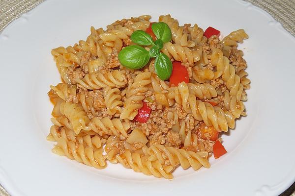 Minced Beef Paprika Noodle Pot