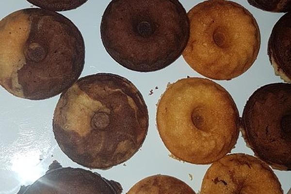 Mini Gugelhupf from Gugelhupf Maker