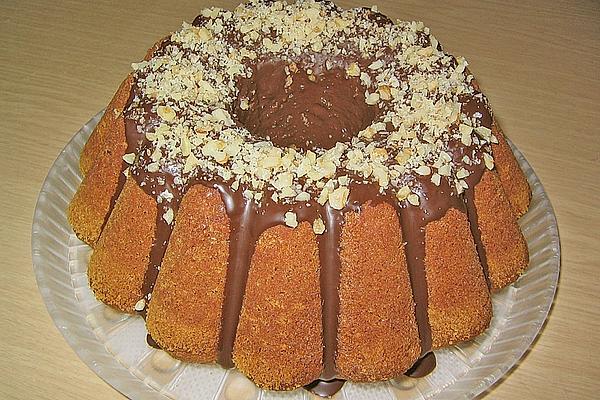 Nut – Bundt Cake