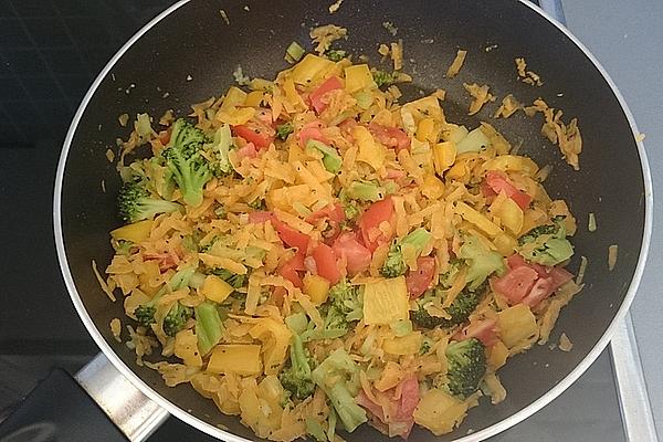 Paleo Sweet Potato Pan with Vegetables and Egg