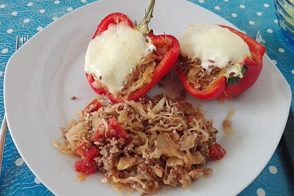 Paprika Filled with Mince and Sauerkraut