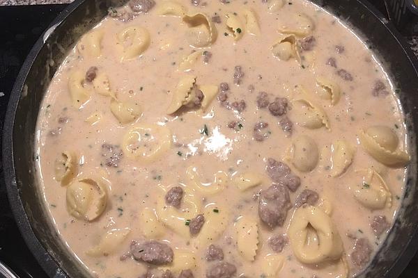 Pasta with Minced Meat and Cheese Sauce