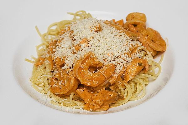 Pasta with Salmon Shrimp Sauce