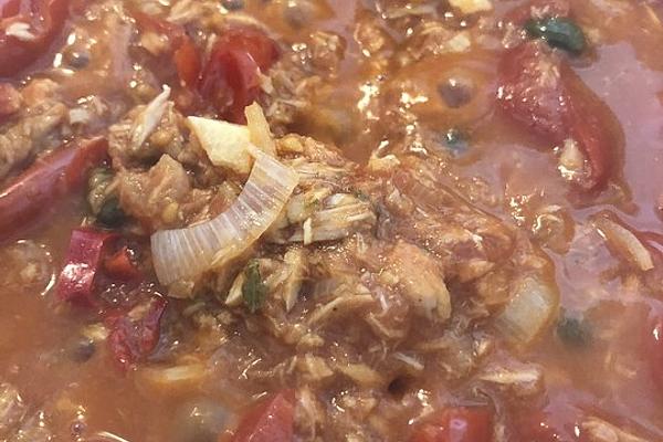 Pasta with Tuna and Caper Sauce