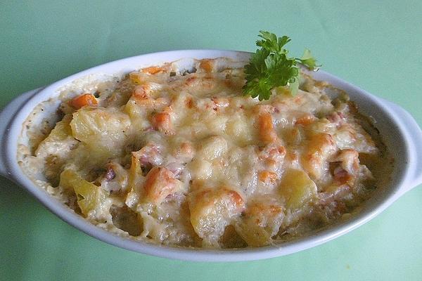 Potato Casserole with Ham and Peppers