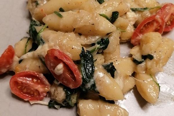 Potato Noodles with Spinach