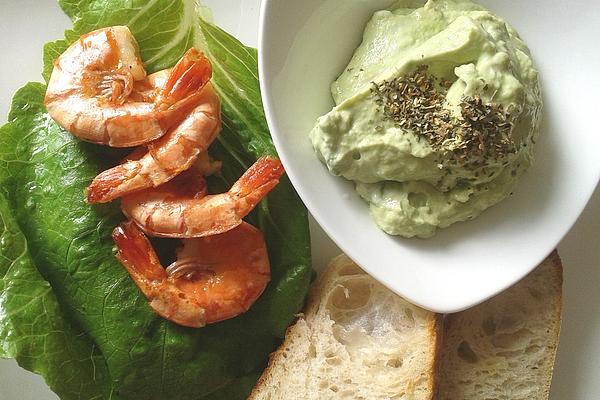 Prawns on Avocado Cream