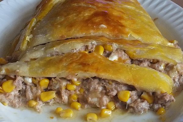 Puff Pastry Roll with Tuna Filling