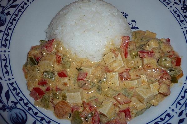 Quick and Creamy Wok Vegetables with Smoked Tofu