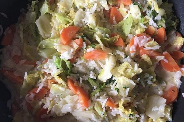 Quick Savoy Carrot Pan with Rice