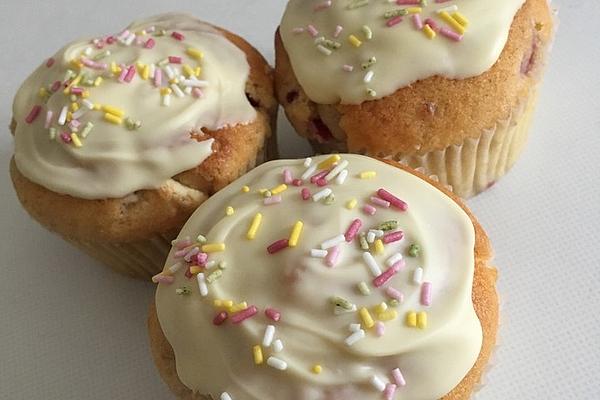 Raspberry Muffins with White Chocolate