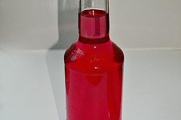 Rosinenkind Rose Liqueur