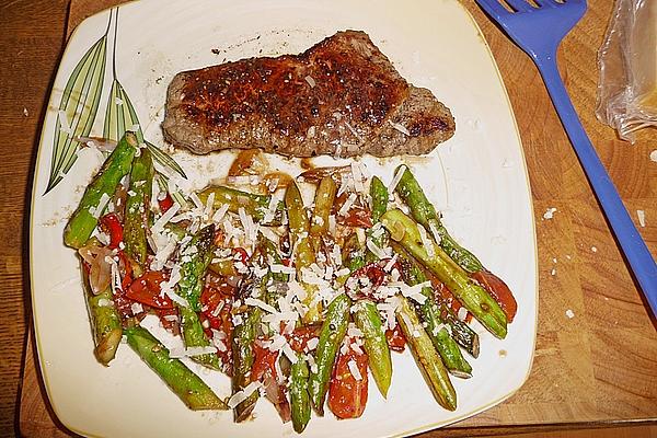 Rump Steak with Fried Green Asparagus