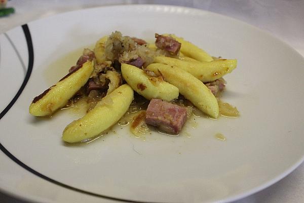 Schupfnudel and Kasseler Pan with Sauerkraut